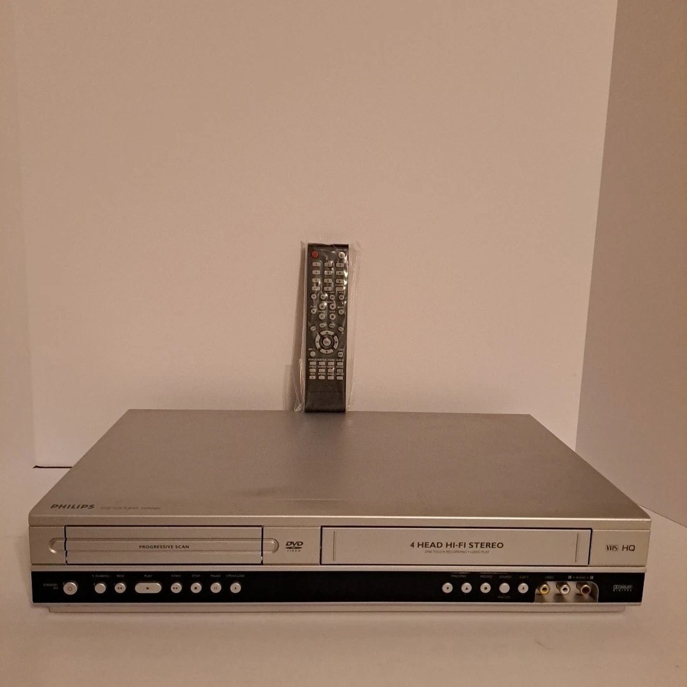 Philips DVP3340V DVD VCR Combo 4-Head Hi-Fi Player Silver Tested With remote A+